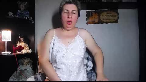 miss_tasha_kom online show from November 28, 2025, 4:20 pm