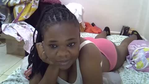 miss_velour online show from February 12, 2026, 7:03 am