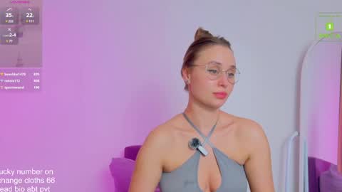 Snapshot of miss_vero chatting on January 31, 2025, 1:54 am Just Vero online show from January 31, 2025, 1:54 am