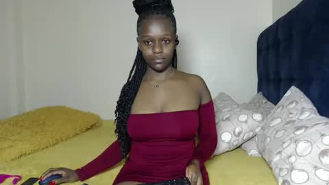 Snapshot of miss_wet_bunnyy chatting on November 14, 2025, 6:39 pm Cherry online show from November 14, 2025, 6:39 pm