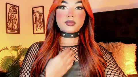 Snapshot of miss_zz chatting on November 5, 2025, 10:10 pm miss_zz online show from November 5, 2025, 10:10 pm