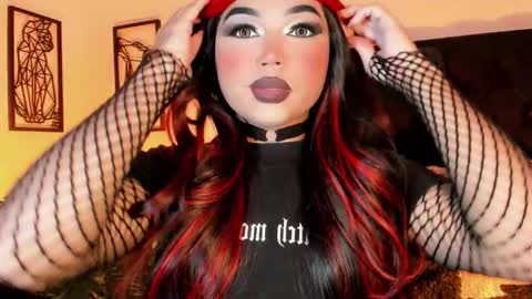 Snapshot of miss_zz chatting on November 11, 2025, 6:41 pm miss_zz online show from November 11, 2025, 6:41 pm