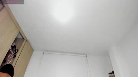 missangeldust online show from November 19, 2025, 12:43 am