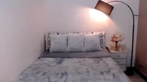 Ms. Aubrey Fox online show from December 6, 2024, 3:44 pm