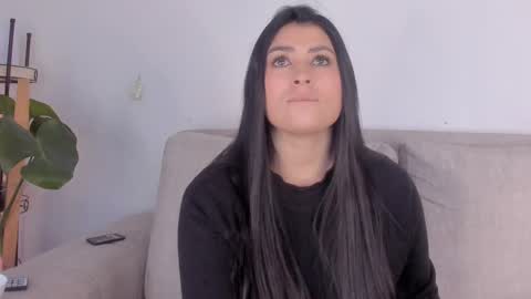 Bianca Torres online show from September 24, 2025, 12:19 pm