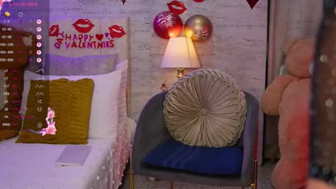 D A N A online show from February 14, 2026, 11:45 pm