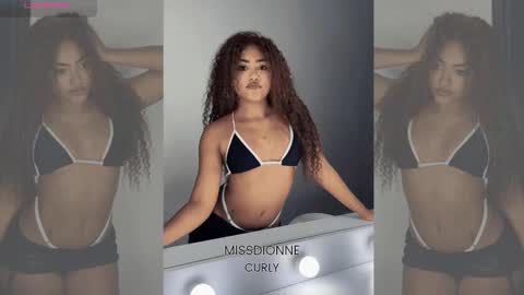 Snapshot of missdionne__curly chatting on October 30, 2025, 11:00 am DIONNE online show from October 30, 2025, 11:00 am