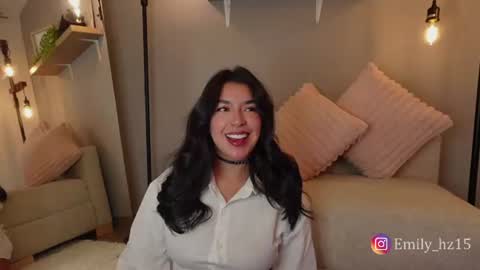 Snapshot of missemily_11 chatting on July 22, 2026, 11:02 am Yuliana online show from July 22, 2026, 11:02 am