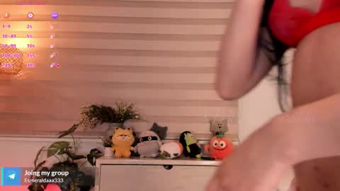 Snapshot of missesmeralda chatting on October 30, 2025, 9:59 pm Julieta Arboleda but i like call me esme online show from October 30, 2025, 9:59 pm