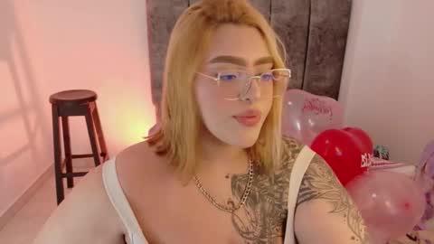 missevans_ online show from February 4, 2026, 7:31 pm