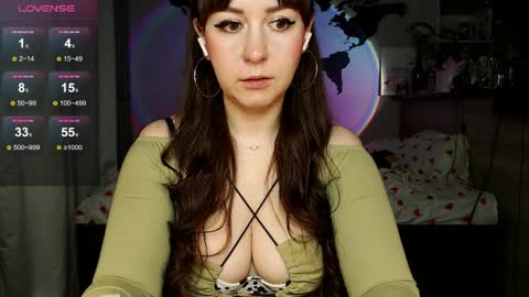Snapshot of missgenevaonceagain chatting on April 6, 2026, 10:22 pm G online show from April 6, 2026, 10:22 pm