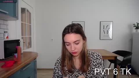Snapshot of missima chatting on February 21, 2025, 11:55 am missima online show from February 21, 2025, 11:55 am
