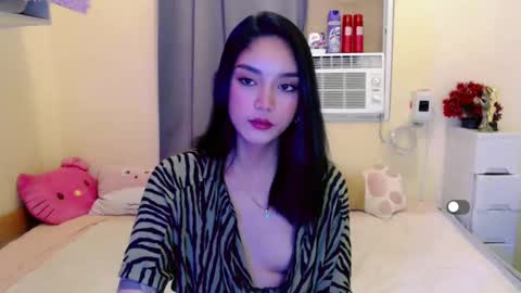 jj online show from December 22, 2024, 10:38 am