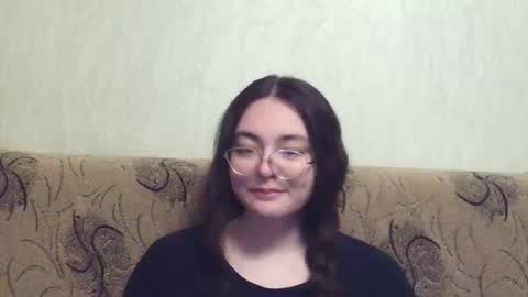 Snapshot of missis_mona chatting on October 28, 2025, 10:12 pm missis mona online show from October 28, 2025, 10:12 pm