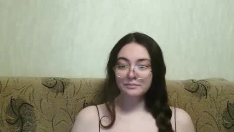 Snapshot of missis_mona chatting on November 25, 2025, 7:41 am missis mona online show from November 25, 2025, 7:41 am