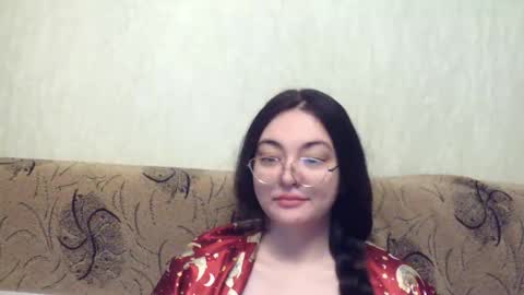 Snapshot of missis_mona chatting on February 15, 2026, 6:43 am missis mona online show from February 15, 2026, 6:43 am