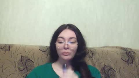 Snapshot of missis_mona chatting on February 25, 2026, 10:19 pm missis mona online show from February 25, 2026, 10:19 pm