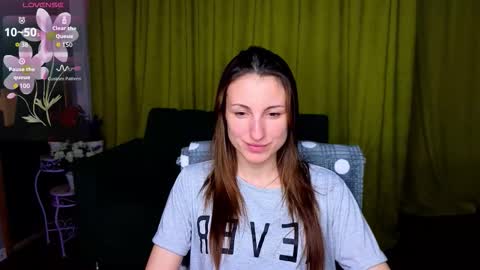 Snapshot of missis_sofiia chatting on March 27, 2026, 1:00 pm Sofia online show from March 27, 2026, 1:00 pm