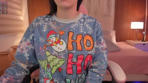 Bella Castillo online show from December 27, 2024, 11:39 am