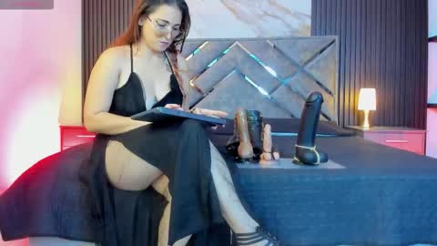 Snapshot of misskathyfox chatting on February 28, 2026, 8:32 pm misskathyfox online show from February 28, 2026, 8:32 pm