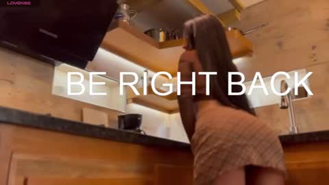 Ania online show from January 5, 2025, 2:19 pm