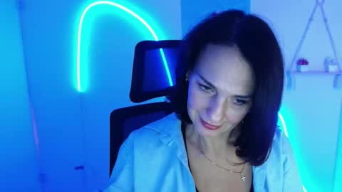 Christina online show from October 23, 2025, 11:20 am