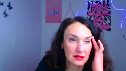 Christina online show from February 4, 2026, 12:22 pm