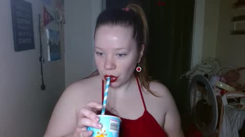 Snapshot of misslolaluxxx chatting on March 16, 2026, 9:52 pm Miss Lola Luxxx aka your horny squirting girlfriend lola online show from March 16, 2026, 9:52 pm