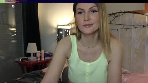 Snapshot of misslucci chatting on January 10, 2025, 2:45 pm Misslucci online show from January 10, 2025, 2:45 pm