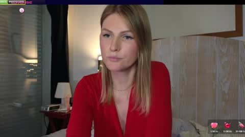 Snapshot of misslucci chatting on February 14, 2025, 5:57 pm Misslucci online show from February 14, 2025, 5:57 pm