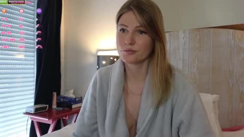 Snapshot of misslucci chatting on March 10, 2025, 9:10 am Misslucci online show from March 10, 2025, 9:10 am
