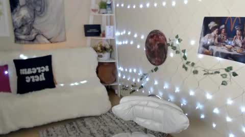 Snapshot of missmelons_ chatting on January 10, 2025, 3:06 pm Li  online show from January 10, 2025, 3:06 pm