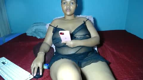 Snapshot of missmimmi69 chatting on May 6, 2026, 6:19 am mimmi online show from May 6, 2026, 6:19 am