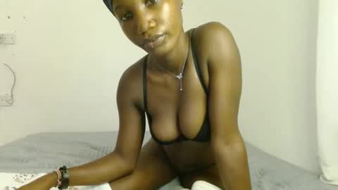 sexy online show from March 7, 2026, 1:13 am