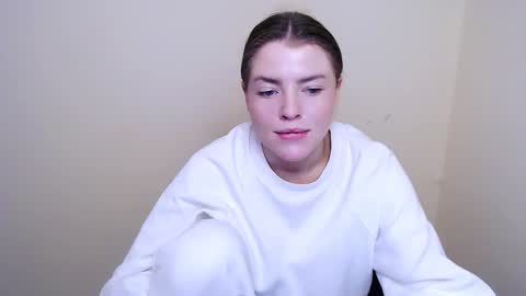 Olivia online show from January 23, 2025, 11:37 am