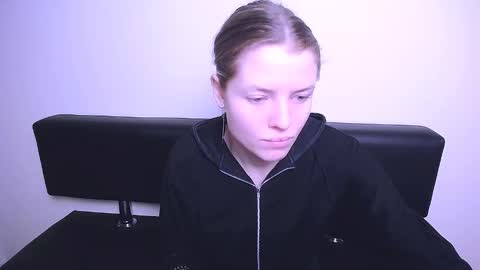 Olivia online show from February 4, 2025, 9:49 am