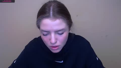 Olivia online show from February 26, 2025, 10:47 am