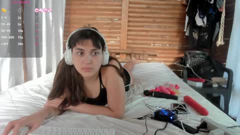 sarah online show from February 2, 2025, 9:23 pm