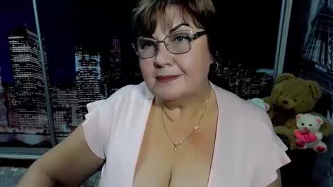 Rita online show from October 23, 2025, 6:06 pm