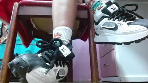 TELL ME MISS online show from March 23, 2026, 11:31 pm