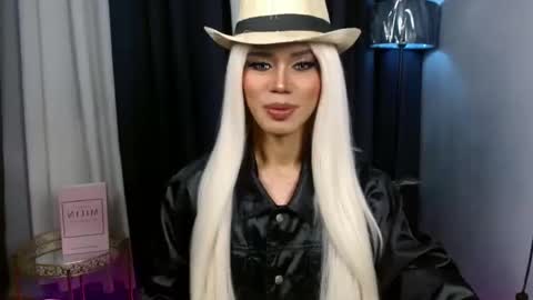 Snapshot of misstransstella69 chatting on October 6, 2025, 8:01 am Stella online show from October 6, 2025, 8:01 am