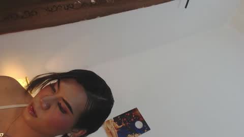 misstrishontop online show from October 5, 2025, 5:33 pm