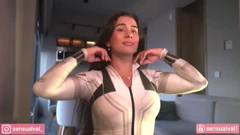 Snapshot of missvalery_1 chatting on October 30, 2025, 9:15 pm OF online show from October 30, 2025, 9:15 pm