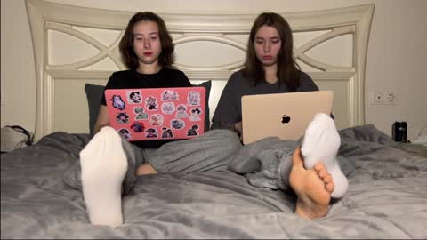 misswishh online show from February 6, 2025, 8:56 pm