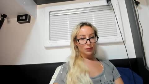 Missy matrix online show from March 4, 2026, 1:33 am