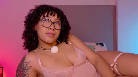 Missy Gainer online show from October 25, 2025, 4:02 pm