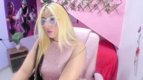 Snapshot of missylove303av chatting on October 23, 2025, 3:00 pm missylove303av online show from October 23, 2025, 3:00 pm