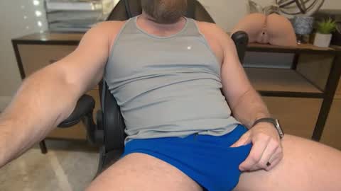 Snapshot of mister_dilf chatting on November 23, 2025, 2:06 pm MISTER DILF online show from November 23, 2025, 2:06 pm