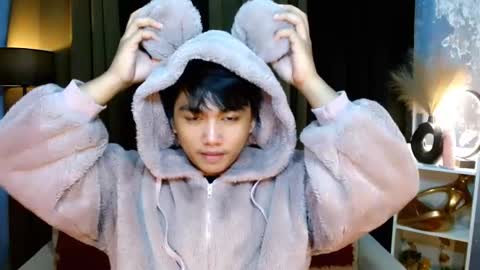 SAINT SACHI  will make your day  online show from December 8, 2024, 9:02 am