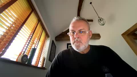 Misterblivs online show from June 5, 2026, 6:20 am